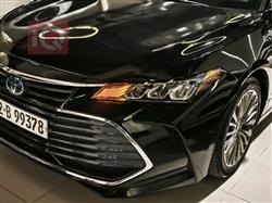 تويوتا أفالون